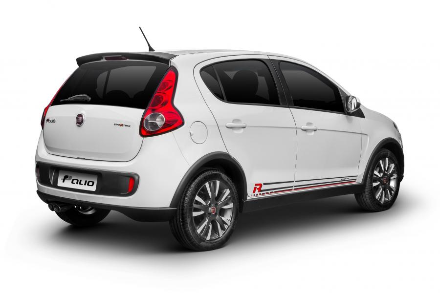  Fiat Palio Sporting 2016 года  (фото 2 из 10)